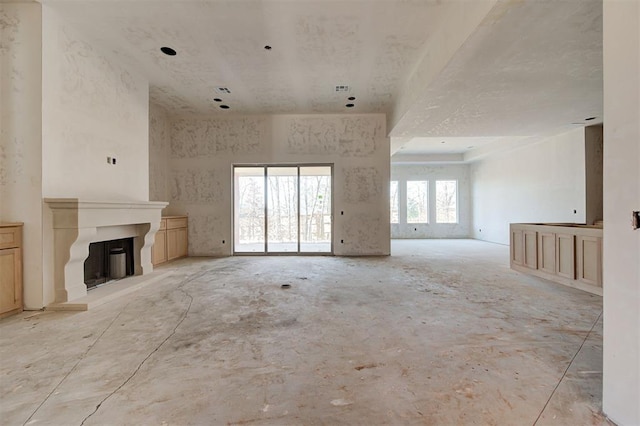 view of unfurnished living room