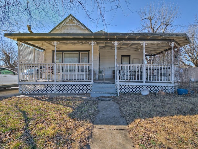 view of front of property featuring covered porch