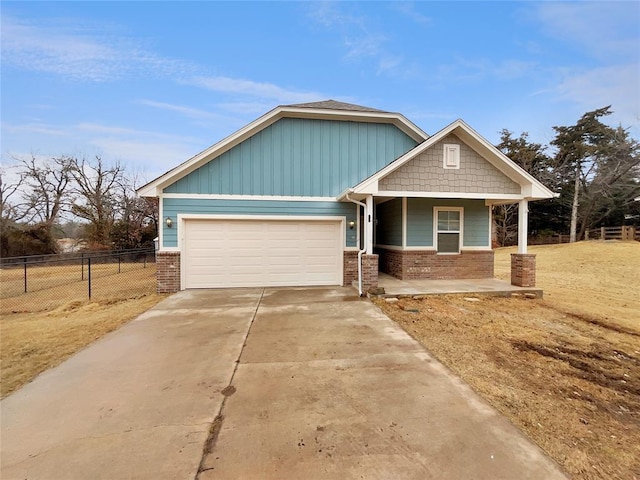 craftsman house with a garage