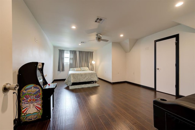 bedroom featuring dark wood-type flooring and ceiling fan