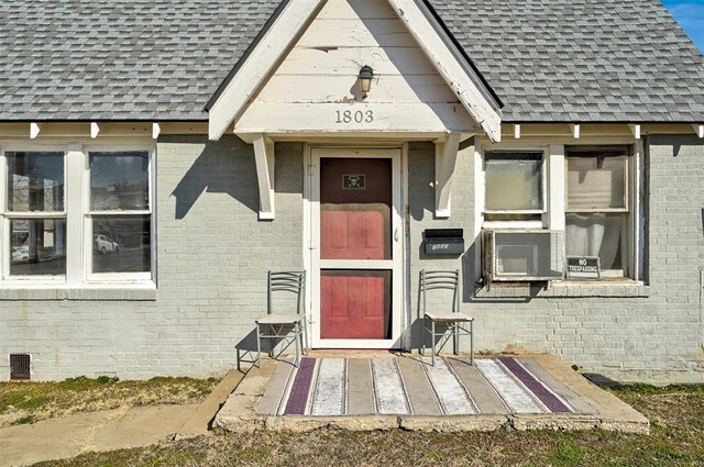 1801 E Madison St, Oklahoma City, OK 73111 - view of doorway to property