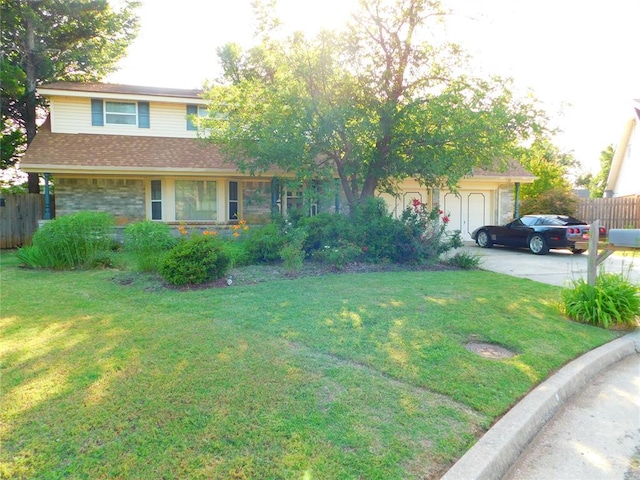 7318 Hummingbird Cir, Oklahoma City, OK 73162 - view of front of property with concrete driveway and a garage