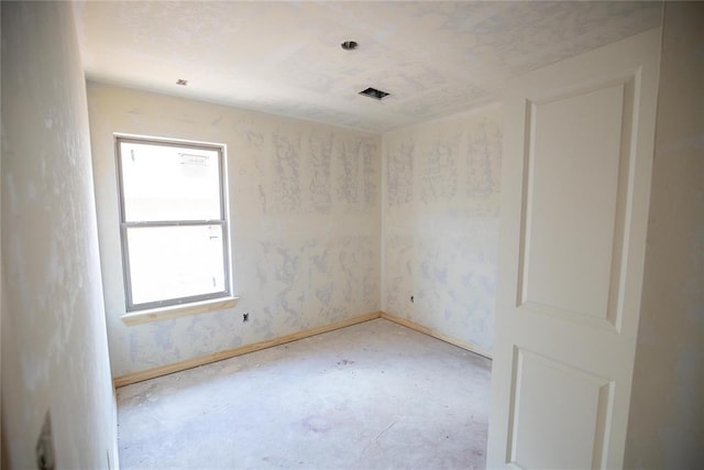 9225 NW 86th St, Yukon, OK 73099 - unfurnished room featuring baseboards