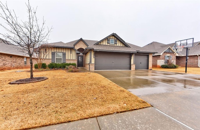 craftsman-style house with a garage