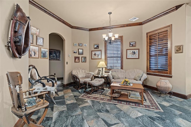 living room featuring arched walkways, ornamental molding, a chandelier, baseboards, and stone finish flooring