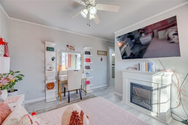 bedroom featuring crown molding and ceiling fan