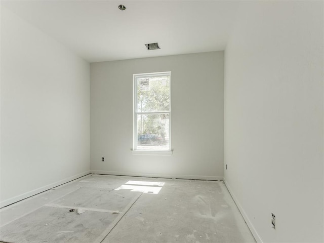 101 W 3rd St, Arcadia, OK 73007 - unfurnished room featuring baseboards