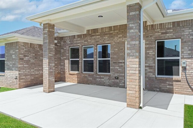3400 Piney River Dr, Yukon, OK 73099 - view of patio / terrace