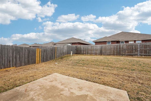 view of yard with a patio area