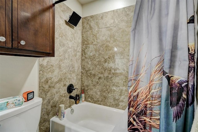 bathroom with shower / tub combo with curtain and toilet