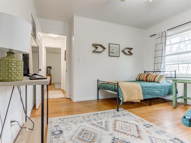 sitting room with light hardwood / wood-style flooring