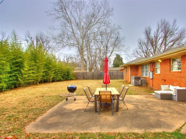 view of patio featuring outdoor lounge area