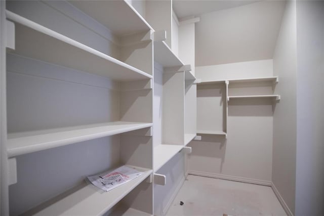 3105 Feather Dr, Yukon, OK 73099 - view of spacious closet