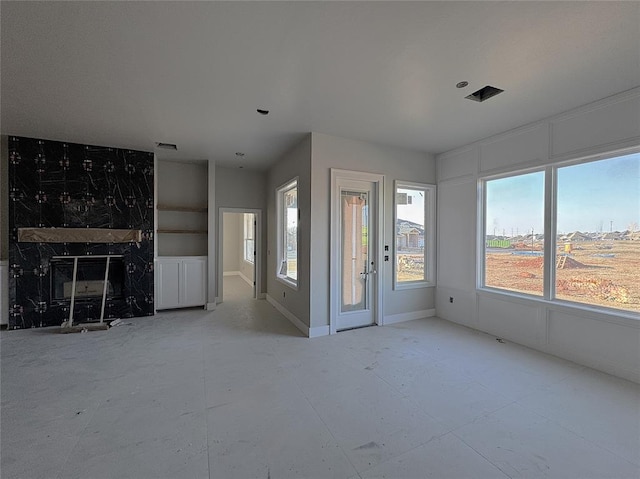 view of unfurnished living room