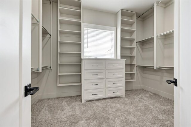 7225 NW 154th St, Edmond, OK 73013 - walk in closet featuring carpet floors