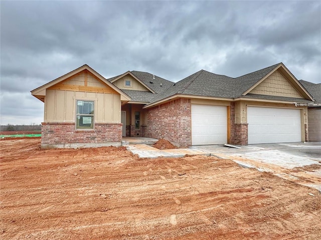 craftsman-style home featuring a garage