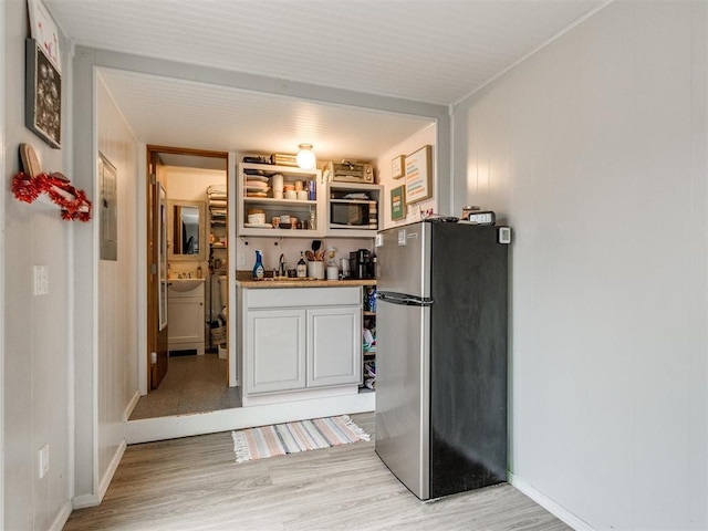 pantry featuring sink