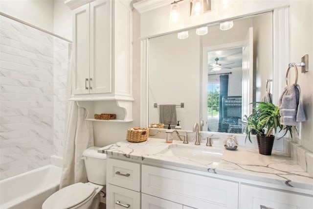 full bath with shower / bath combo with shower curtain, toilet, and vanity