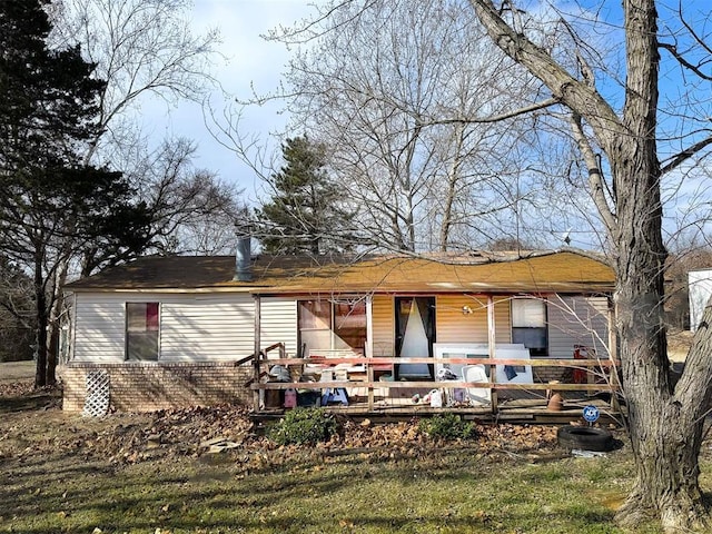 view of front facade featuring covered porch