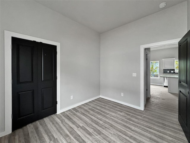 empty room featuring light hardwood / wood-style flooring