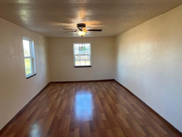 804 Walker Ave, Lone Wolf, OK 73655 - photo 10