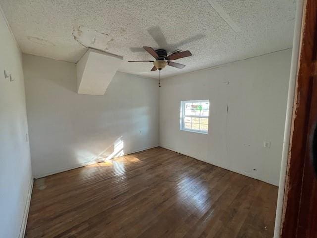 804 Walker Ave, Lone Wolf, OK 73655 - photo 22