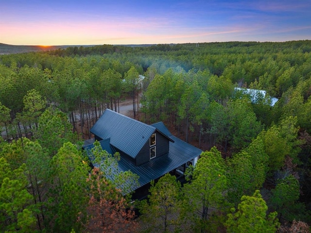 view of aerial view at dusk