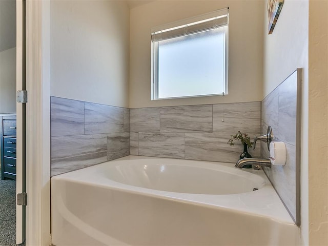 3683 King Arthur Ct, Newcastle, OK 73065 - full bathroom with a bath