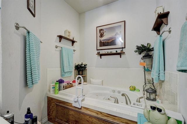 bathroom with tiled tub