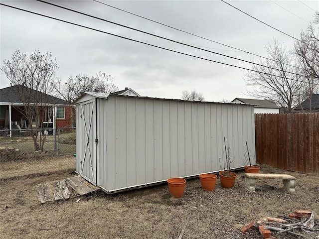 view of outbuilding