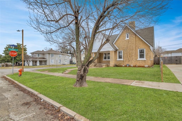 view of front of home with a front yard