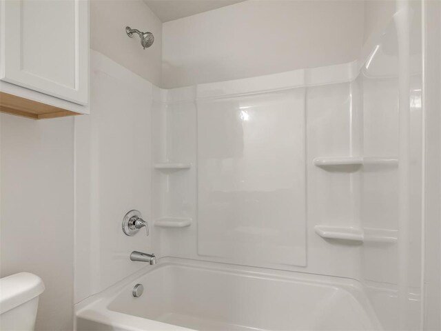 13136 Mannington Rd, Edmond, OK 73025 - bathroom featuring toilet