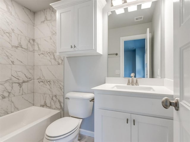 817 Carrie Ct, Purcell, OK 73080 - full bathroom featuring visible vents, toilet, baseboards, bathtub / shower combination, and vanity