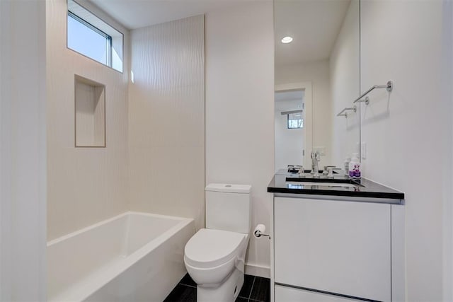 841 NW 6th St, Oklahoma City, OK 73106 - full bathroom featuring toilet, vanity, and shower / bath combination