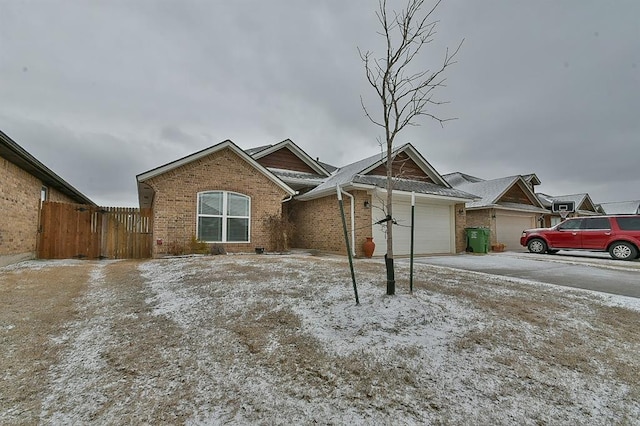 view of front of property featuring a garage