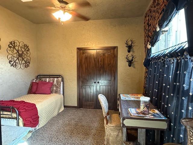 bedroom with carpet floors