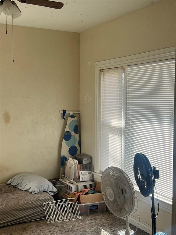 506 N Broadway St, Marlow, OK 73055 - interior space featuring ceiling fan