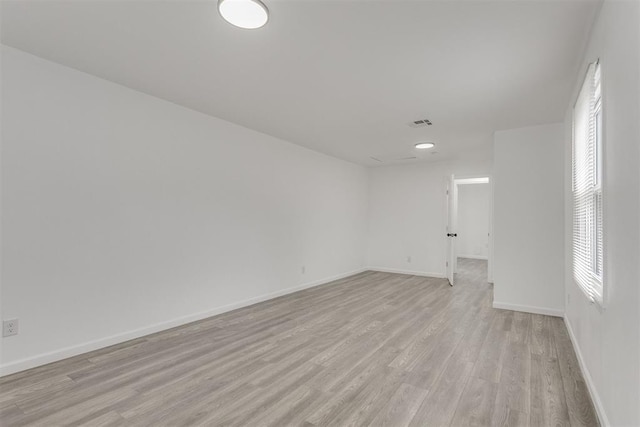 1617 NW 31st St, Oklahoma City, OK 73118 - empty room featuring light hardwood / wood-style flooring