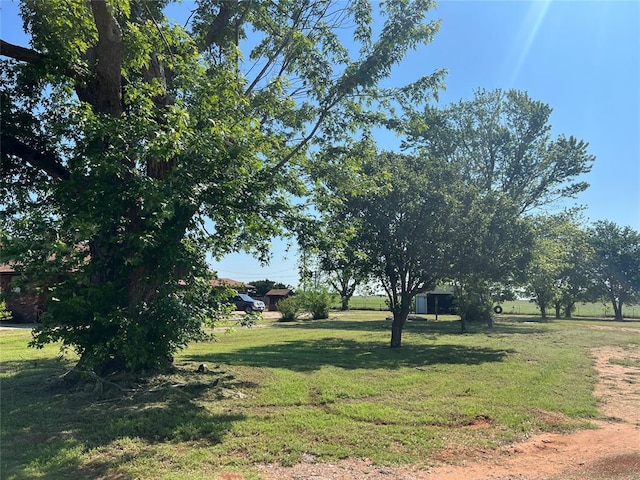 114 N Rambo St, Dill City, OK 73641 - view of grassy yard