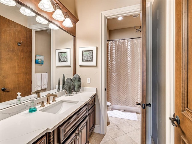 full bath with tile patterned flooring, toilet, visible vents, vanity, and a shower with curtain