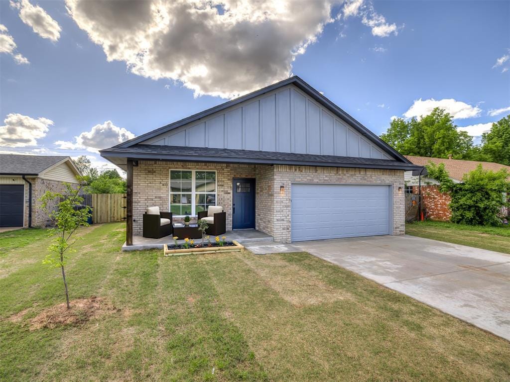 4419 Meadowpark Dr, Midwest City, OK 73110 - photo 1