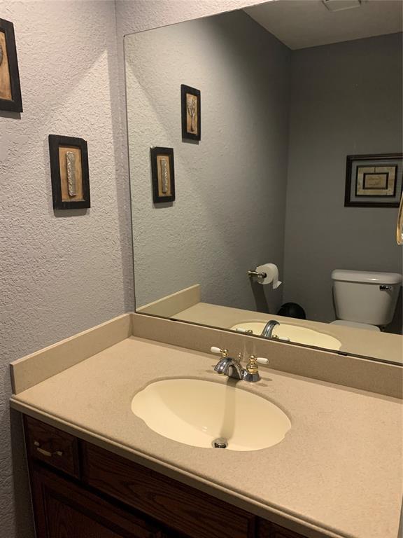 2210 Lakewood Dr, Chickasha, OK 73018 - photo 27