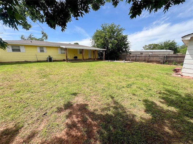 707 S Third St, Cheyenne, OK 73628 - view of yard