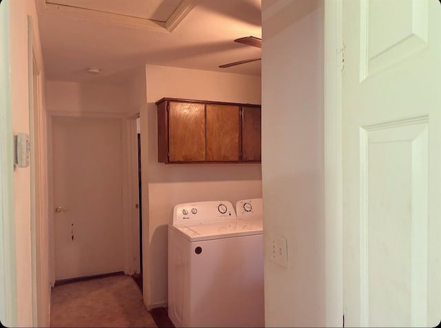 laundry area with washer / clothes dryer, cabinet space, and ceiling fan