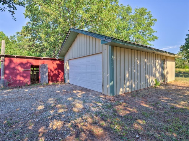 view of detached garage