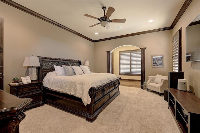 carpeted bedroom with recessed lighting, baseboards, crown molding, and ceiling fan