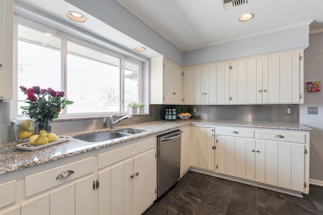 kitchen featuring tasteful backsplash, visible vents, dishwasher, crown molding, and a sink