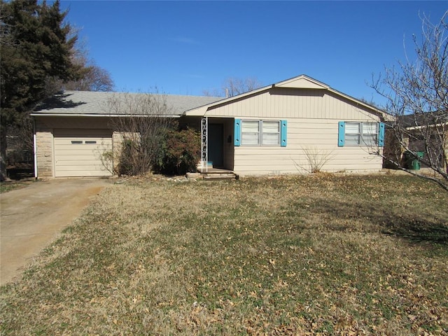 111 W Hillcrest Ln, Hobart, OK 73651 - single story home featuring a garage, driveway, and a front yard