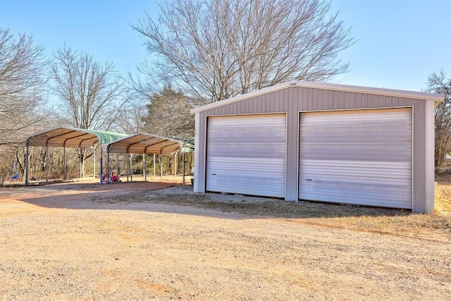 view of detached garage