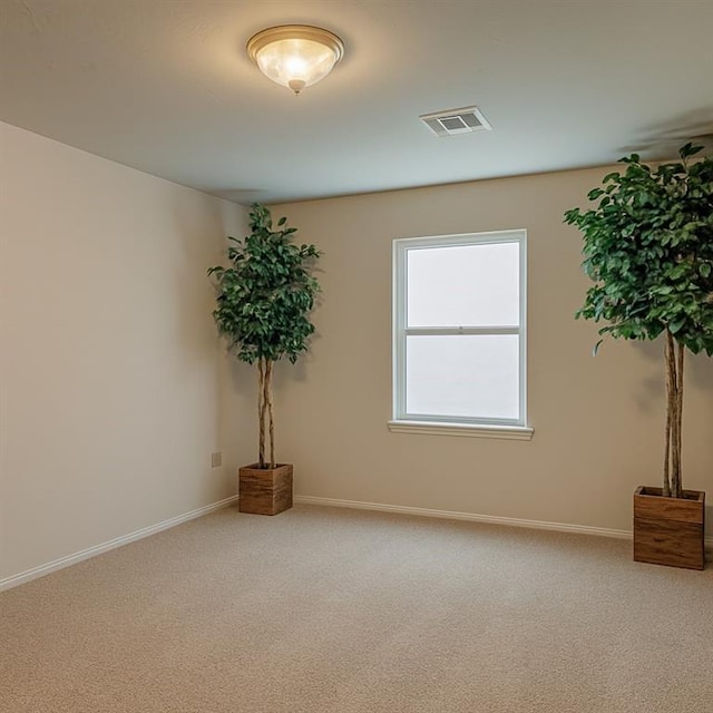 16632 Parkhurst Rd, Edmond, OK 73012 - carpeted empty room featuring baseboards